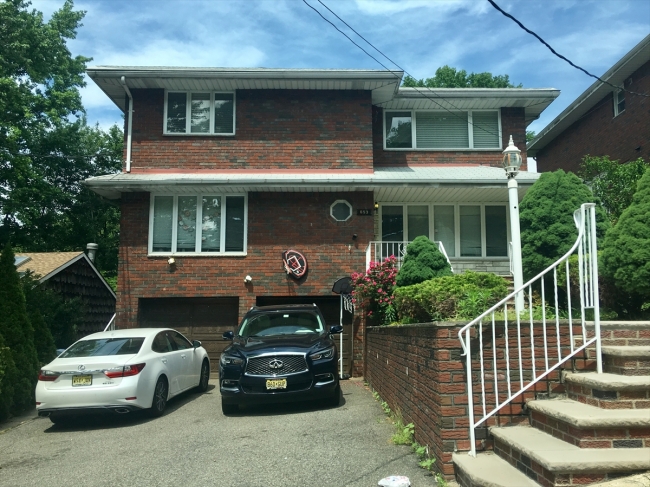 FETÖ firarisi Adil Öksüz'ün eşi ABD'de görüntülendi